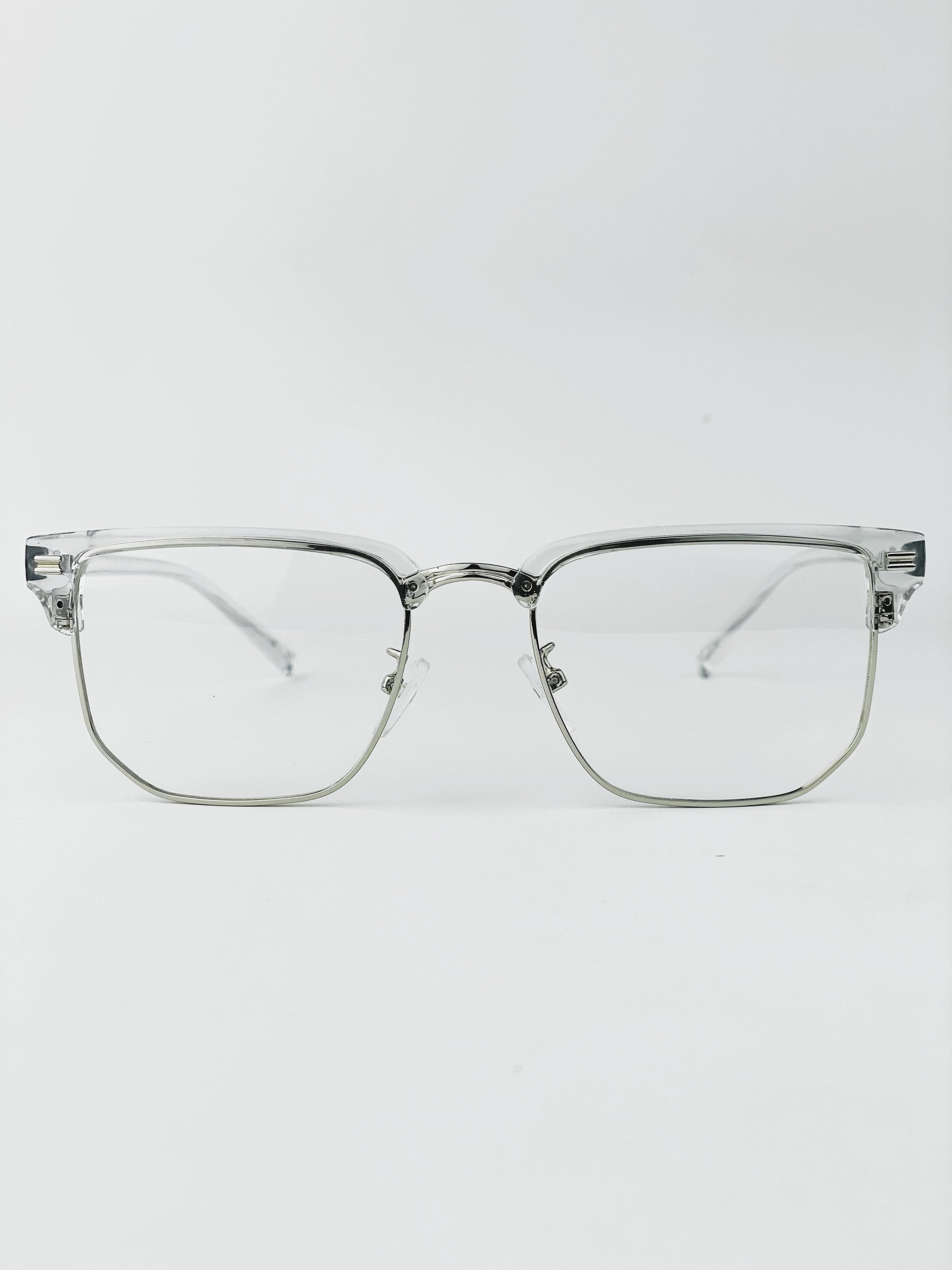 Nior White