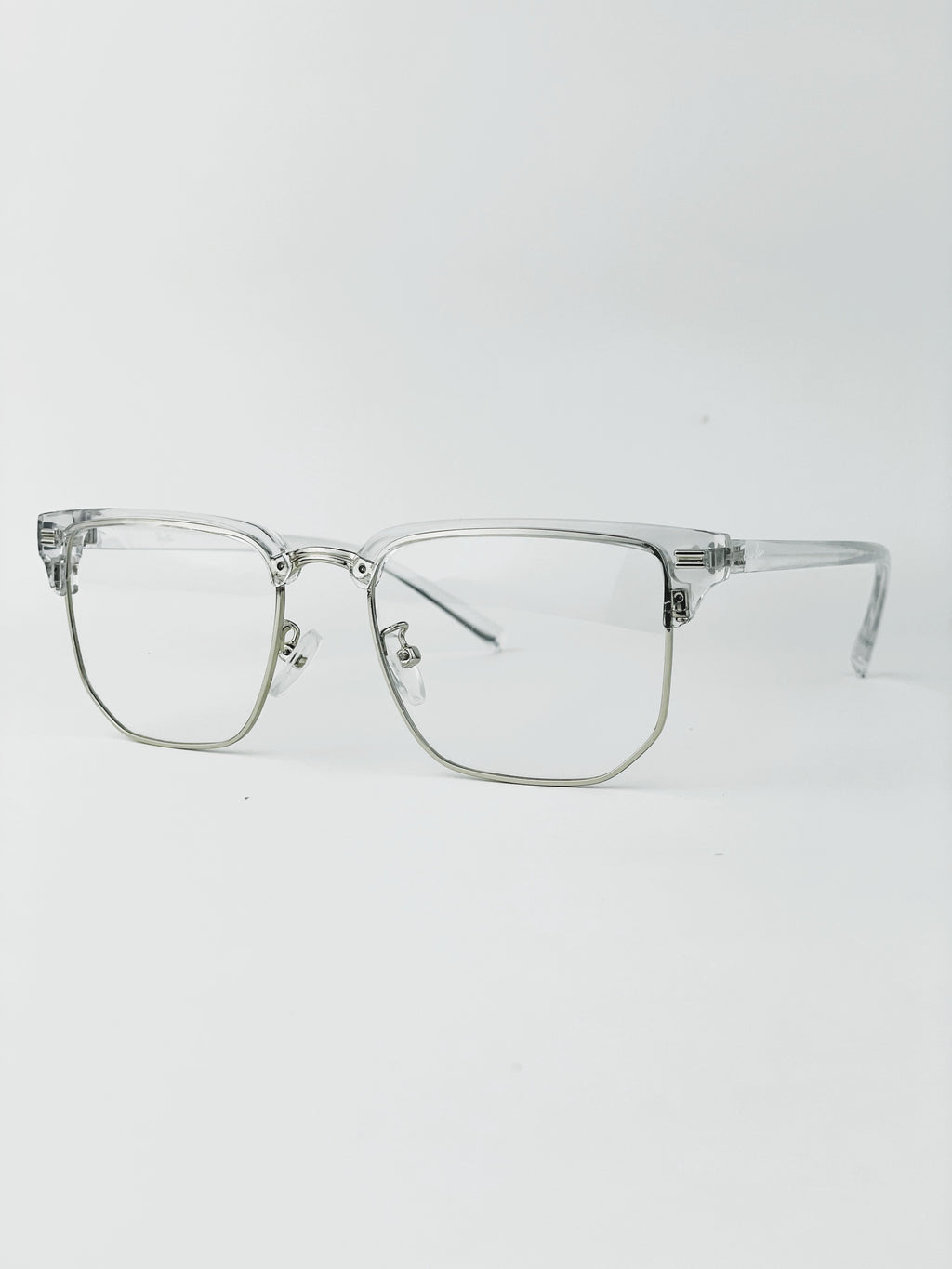 Nior White