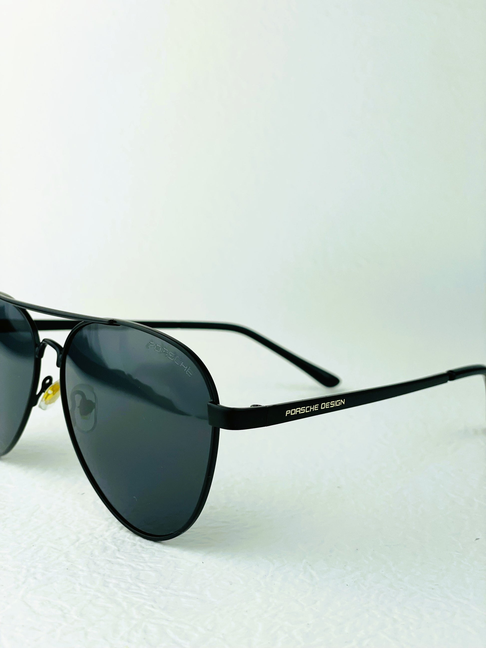 Fraym Aviator