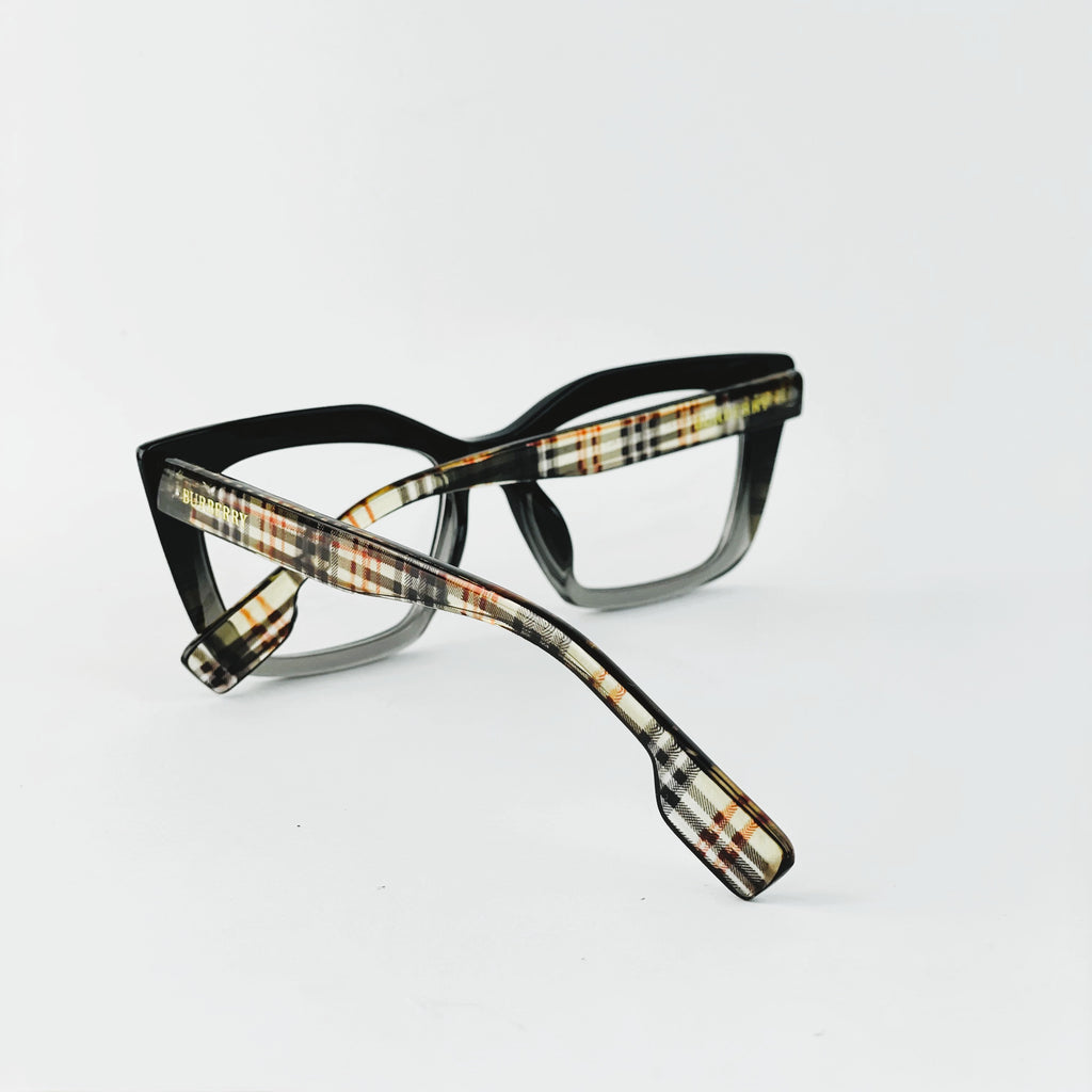 Monosee Midnight