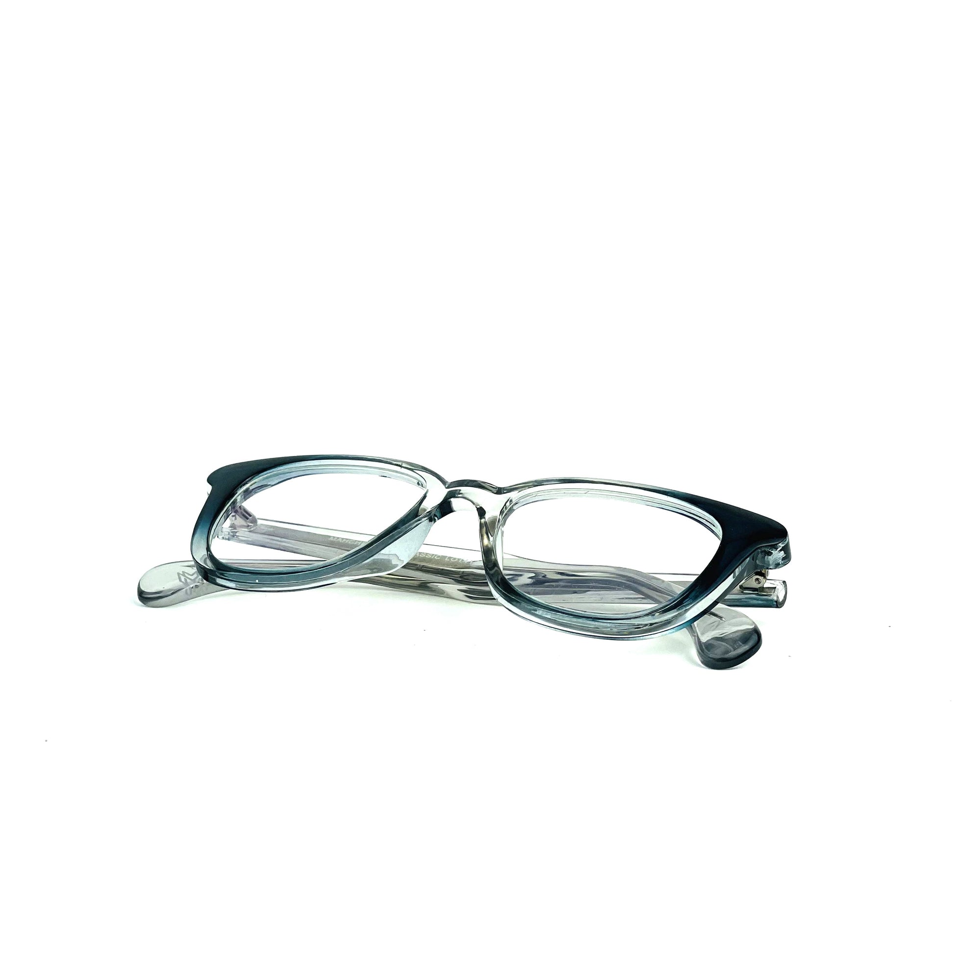 Avari Limited White