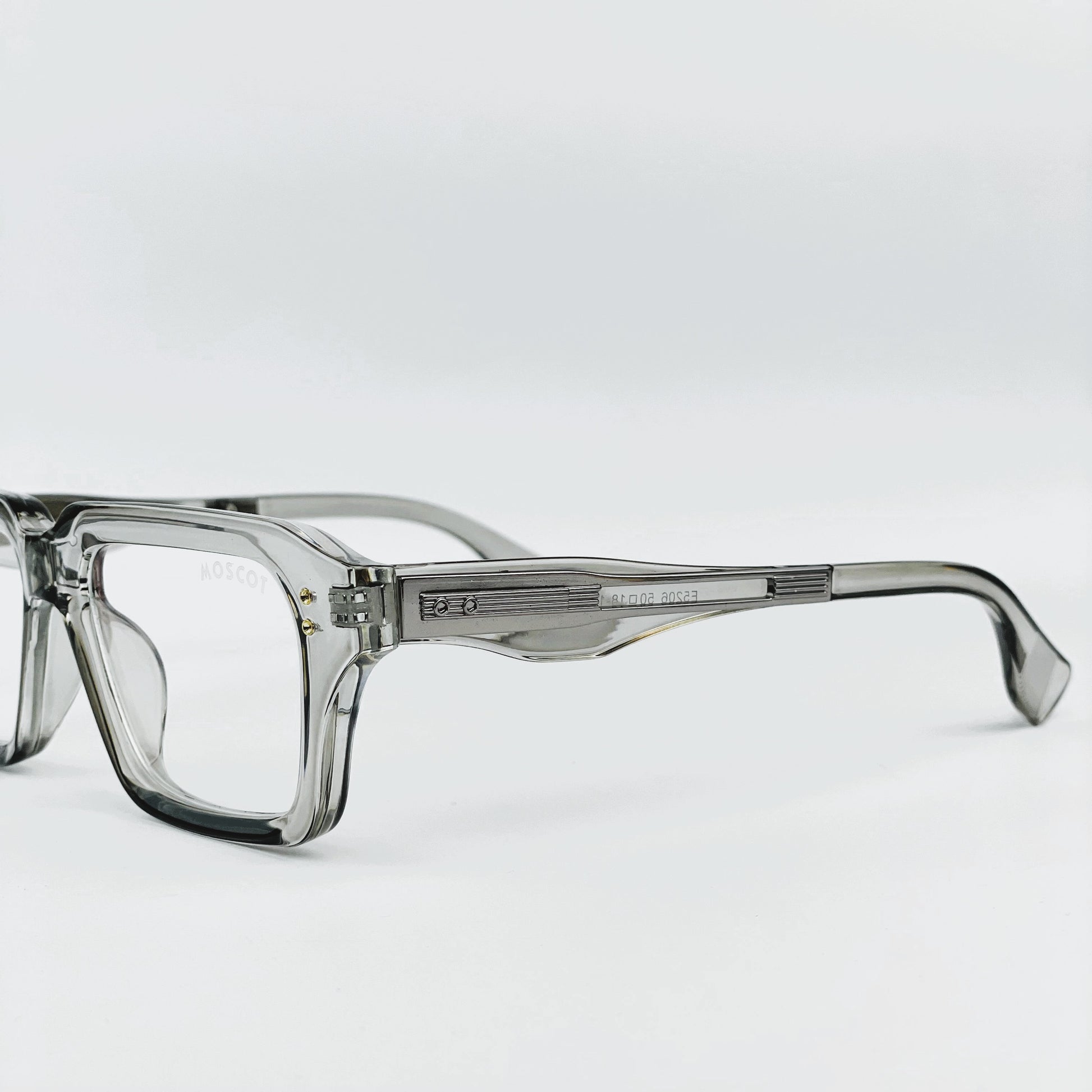 Warby White