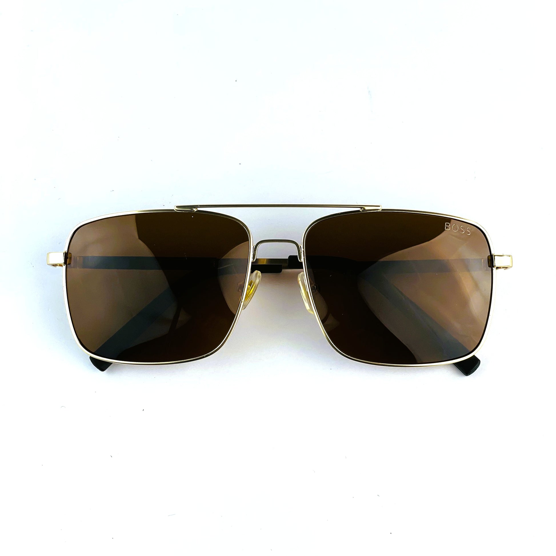 Chic Curve Premium