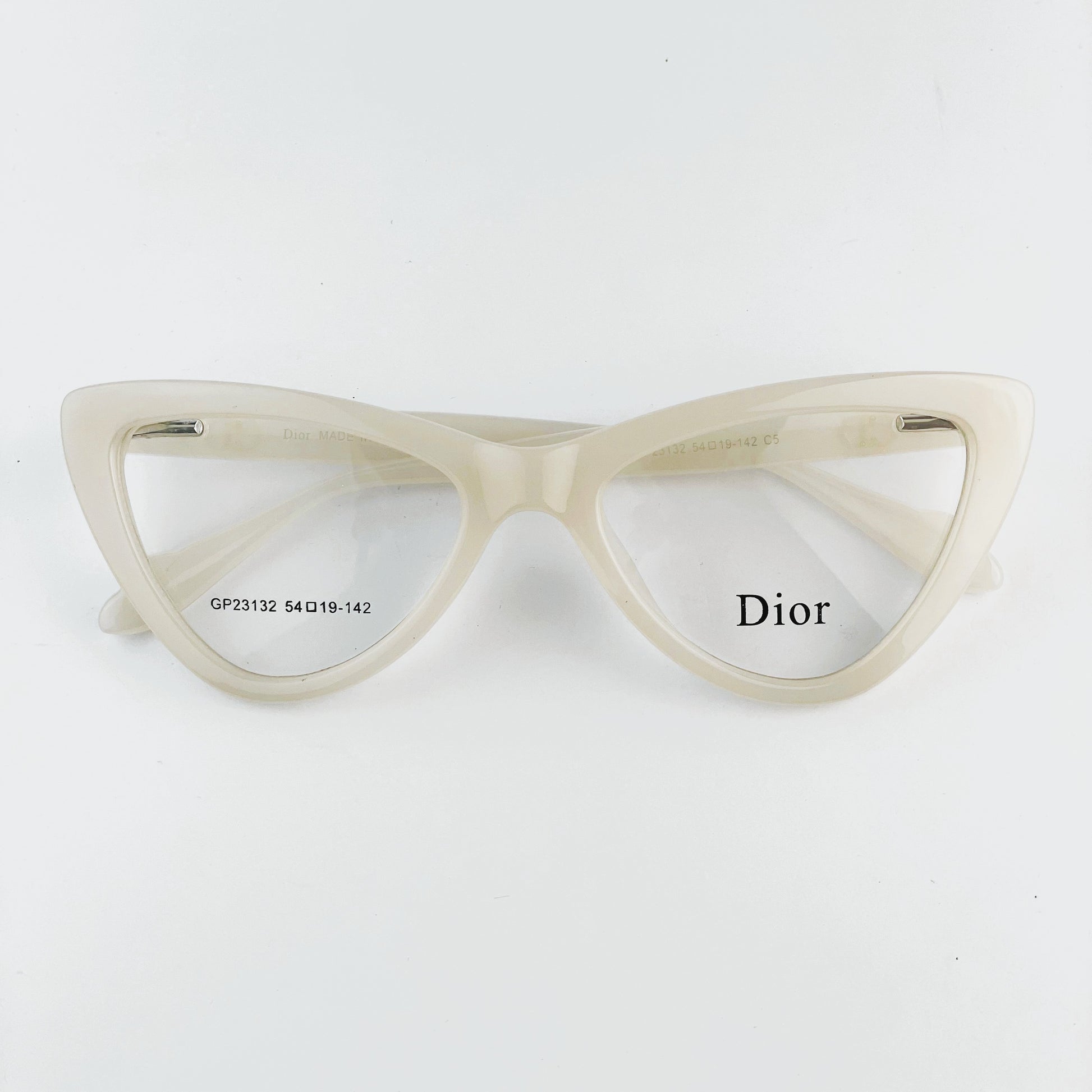 Aura Queen Limited