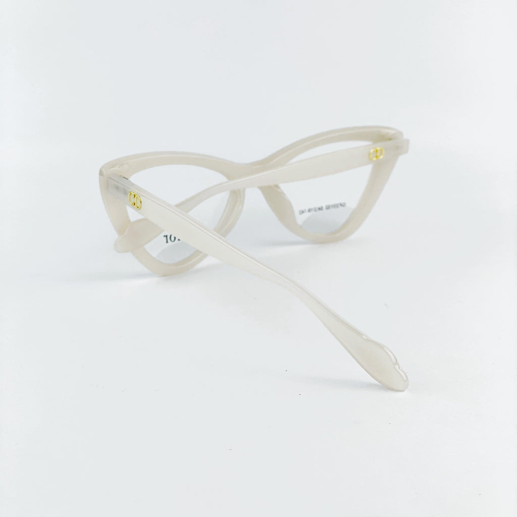 Aura Queen Limited