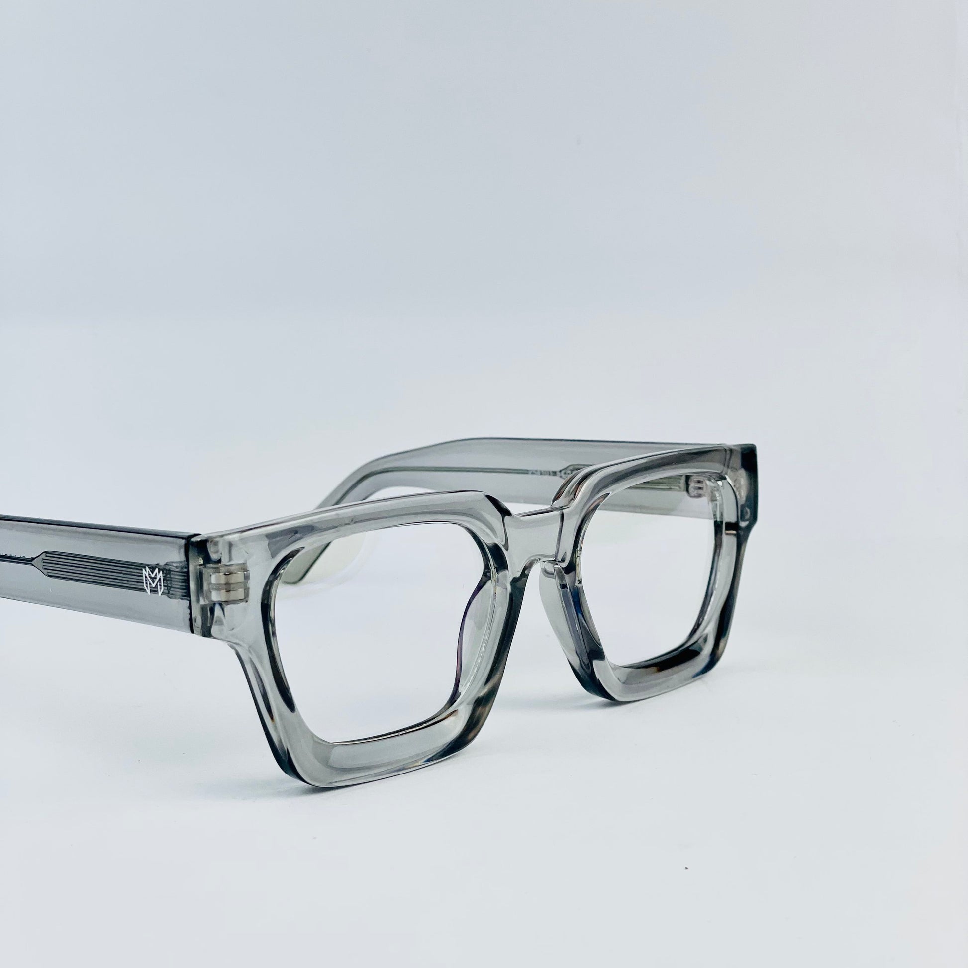 MaisonVue White