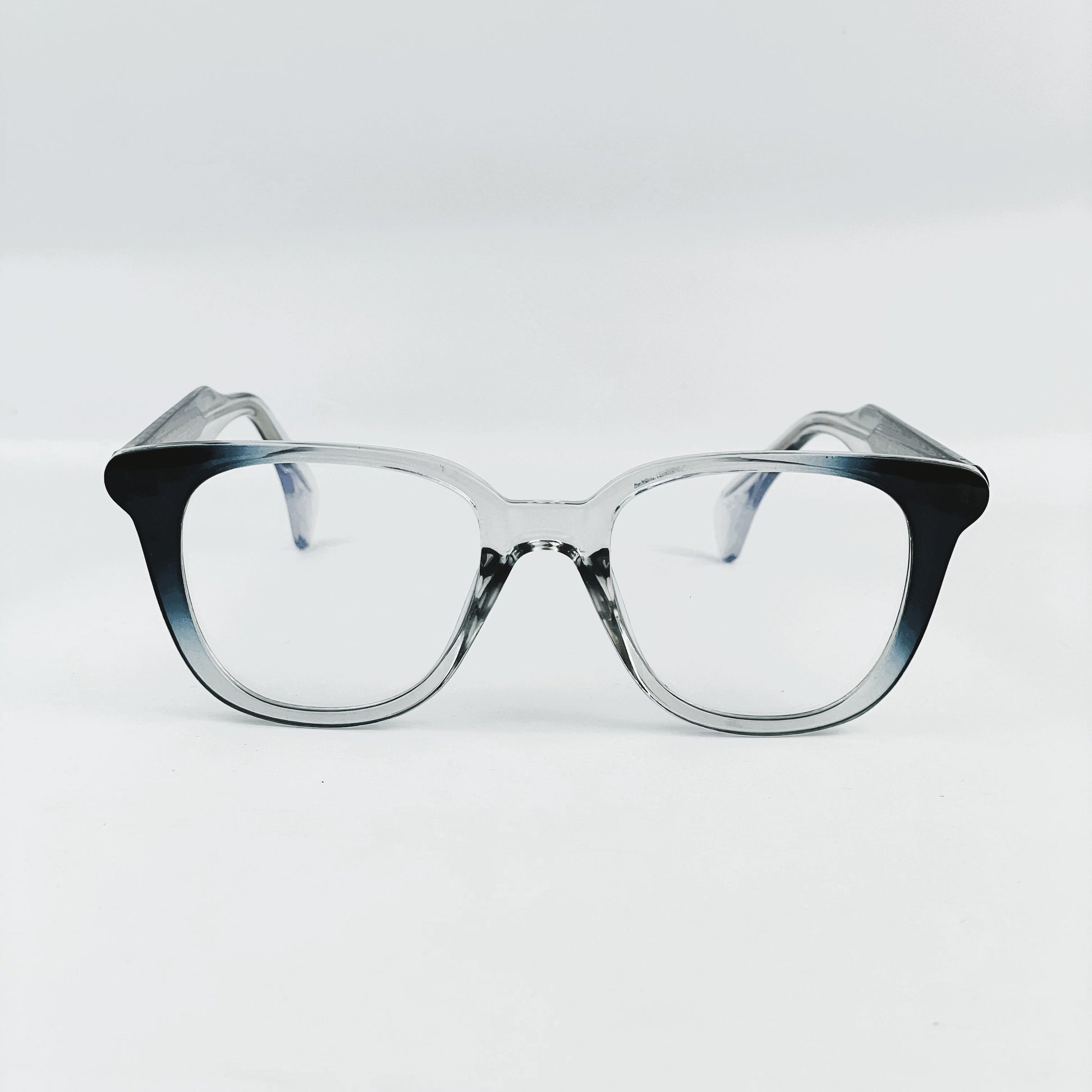 Avari Limited White