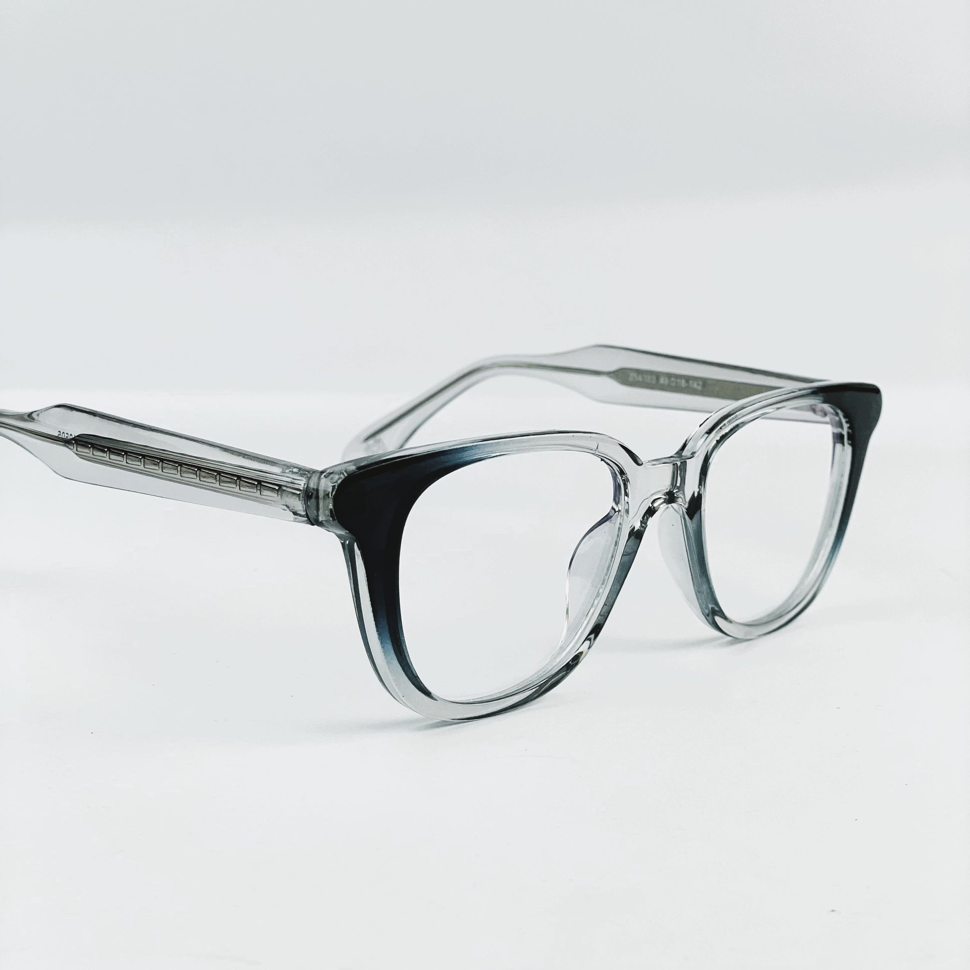 Avari Limited White