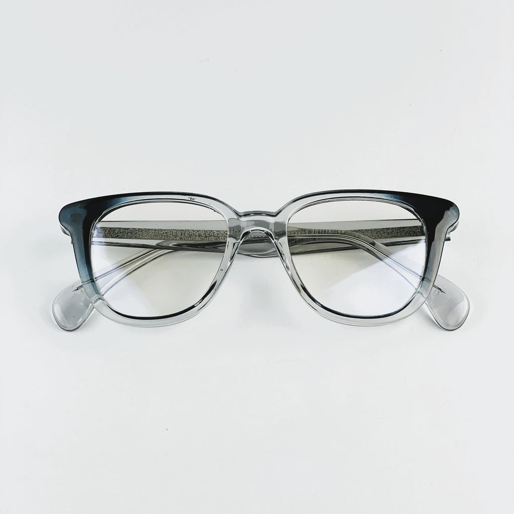 Avari Limited White