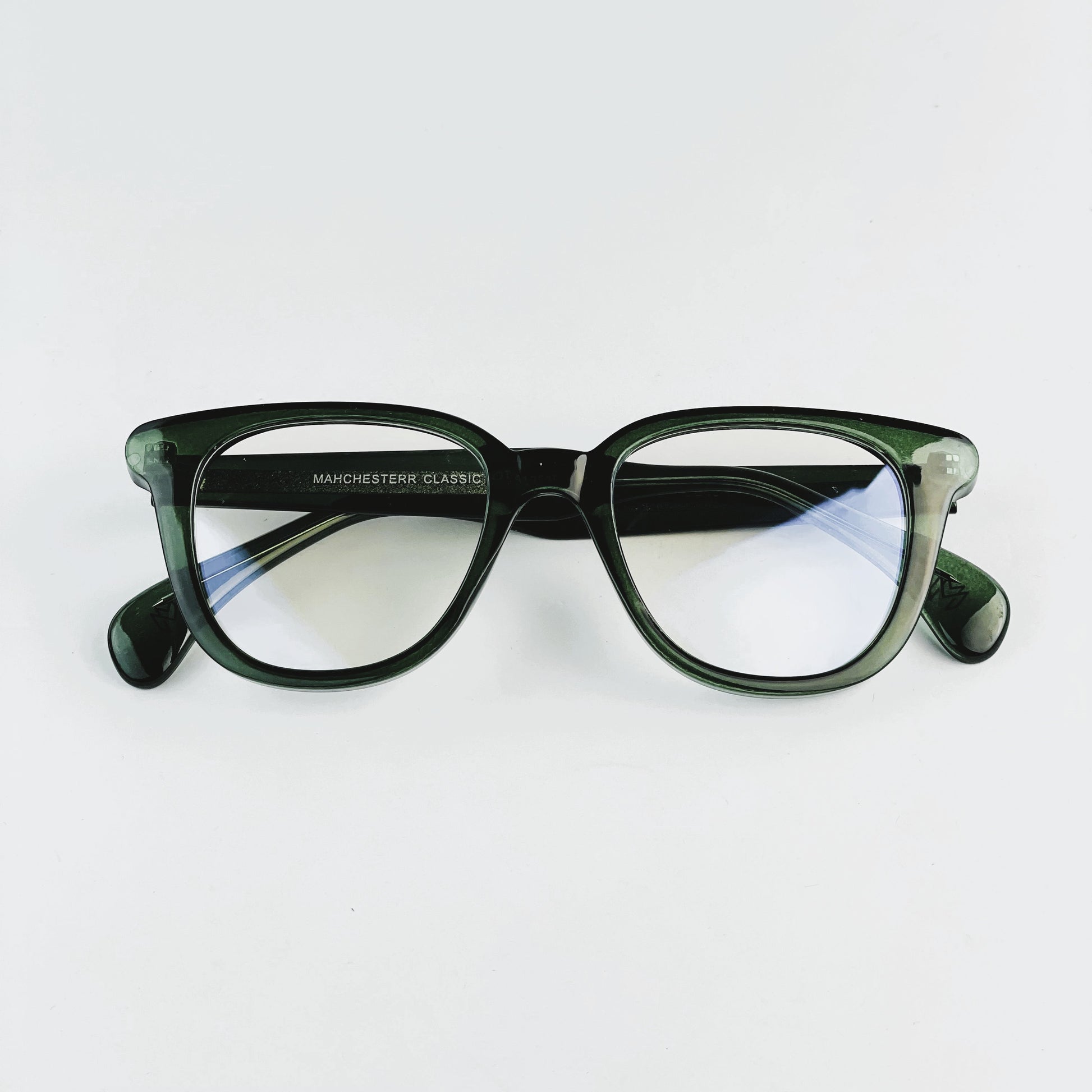 Avari Green