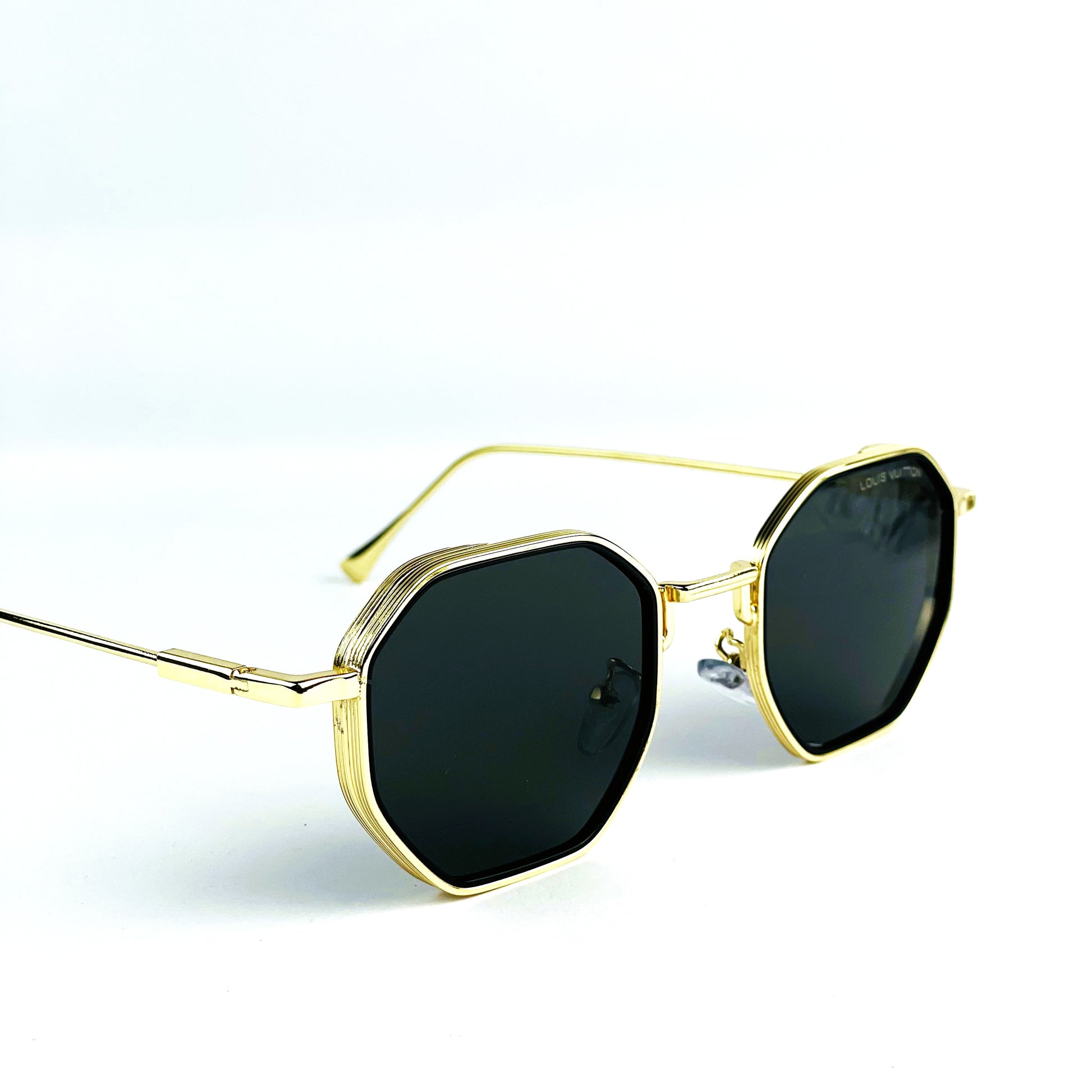 Rayvel Gold