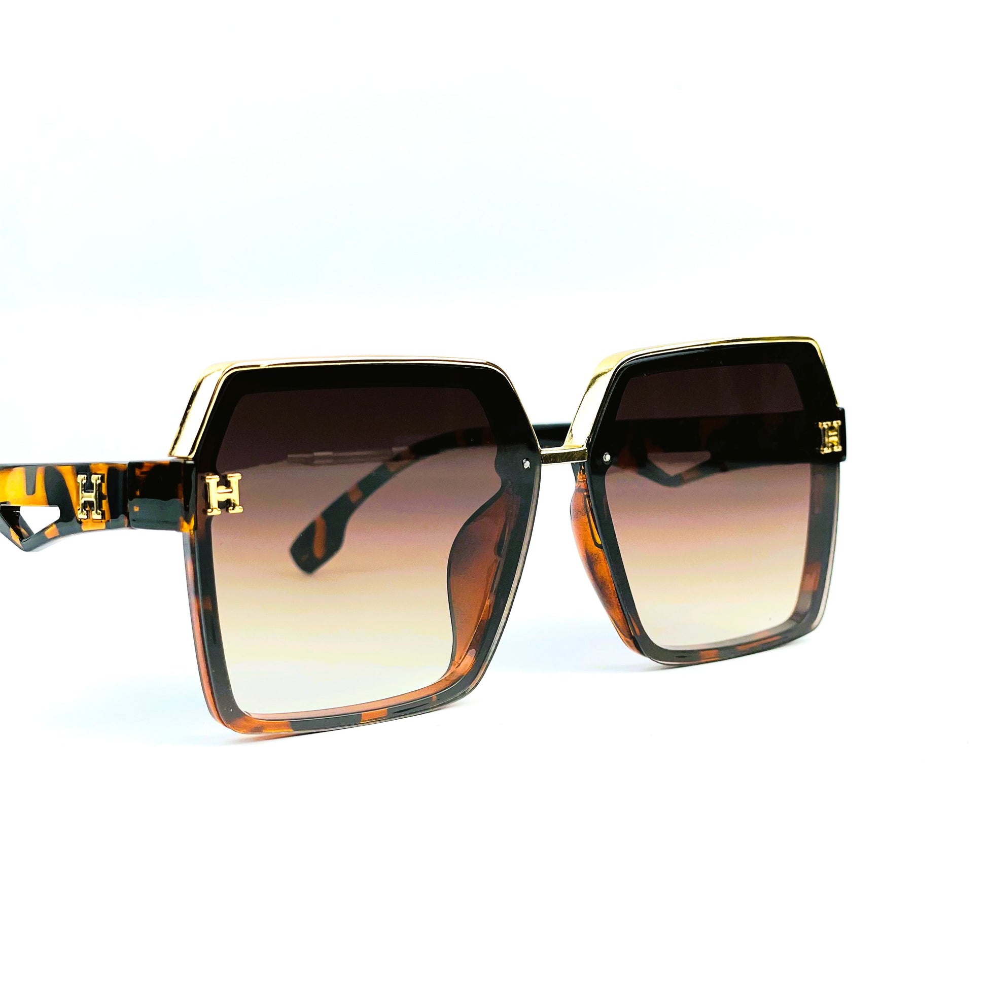 Aure Queen Limited