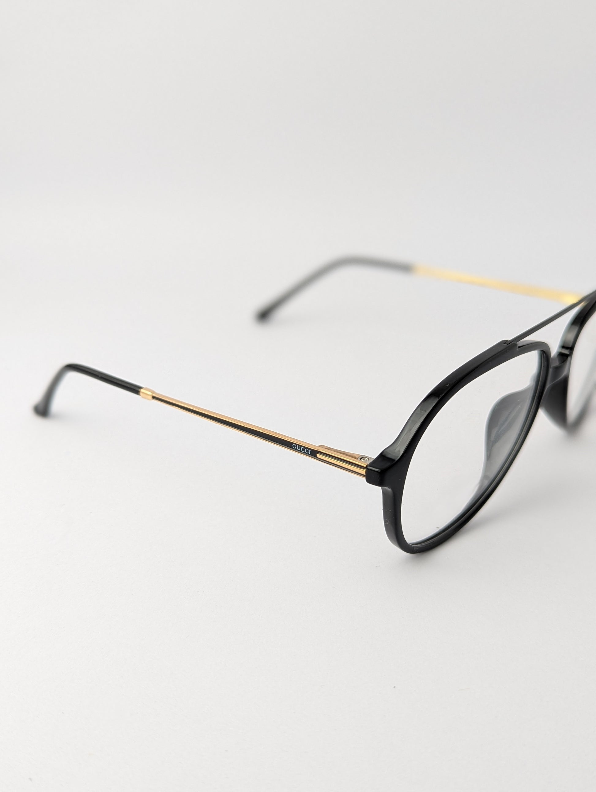 Ivory aviator Premium