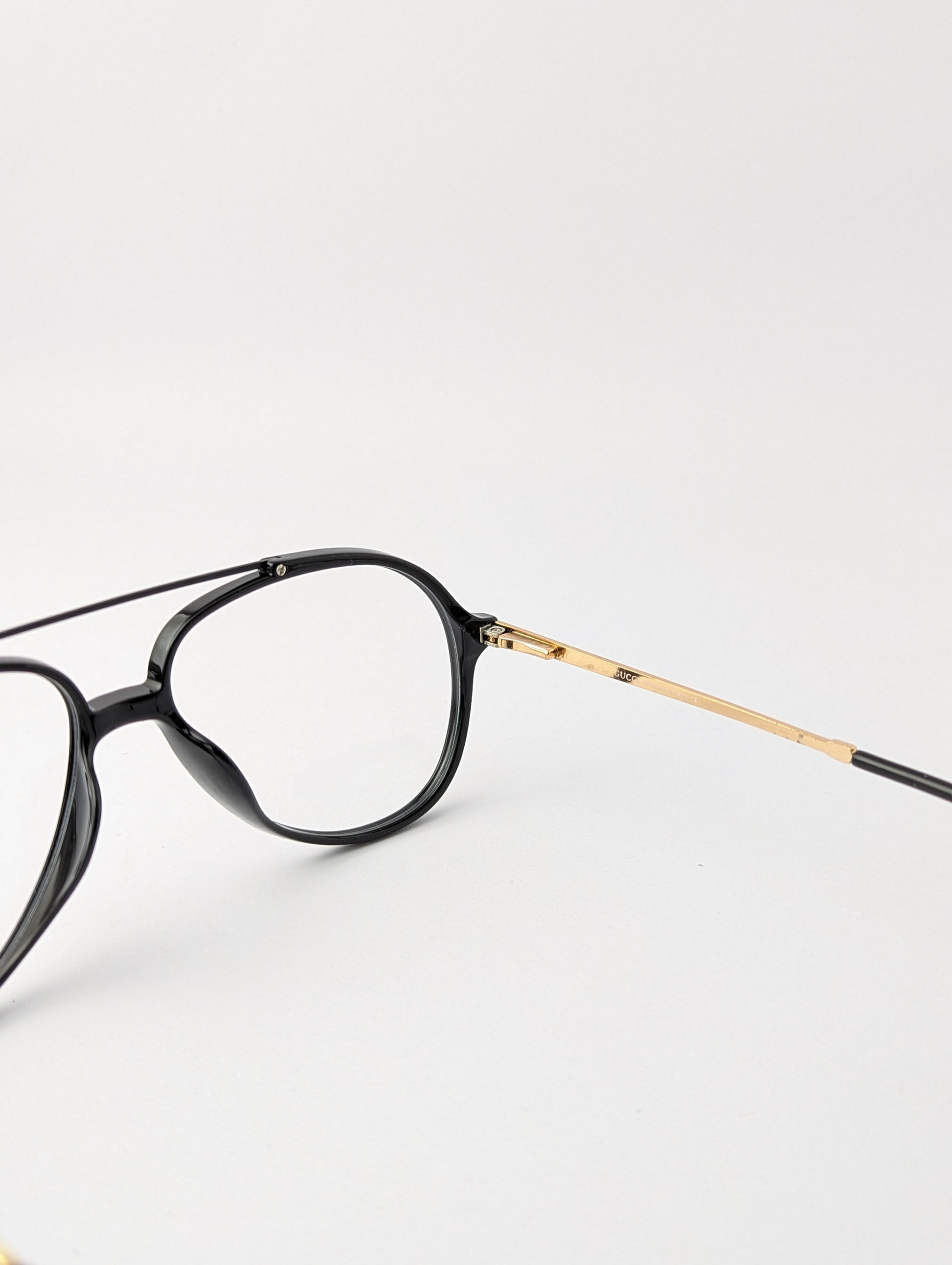 Ivory aviator Premium