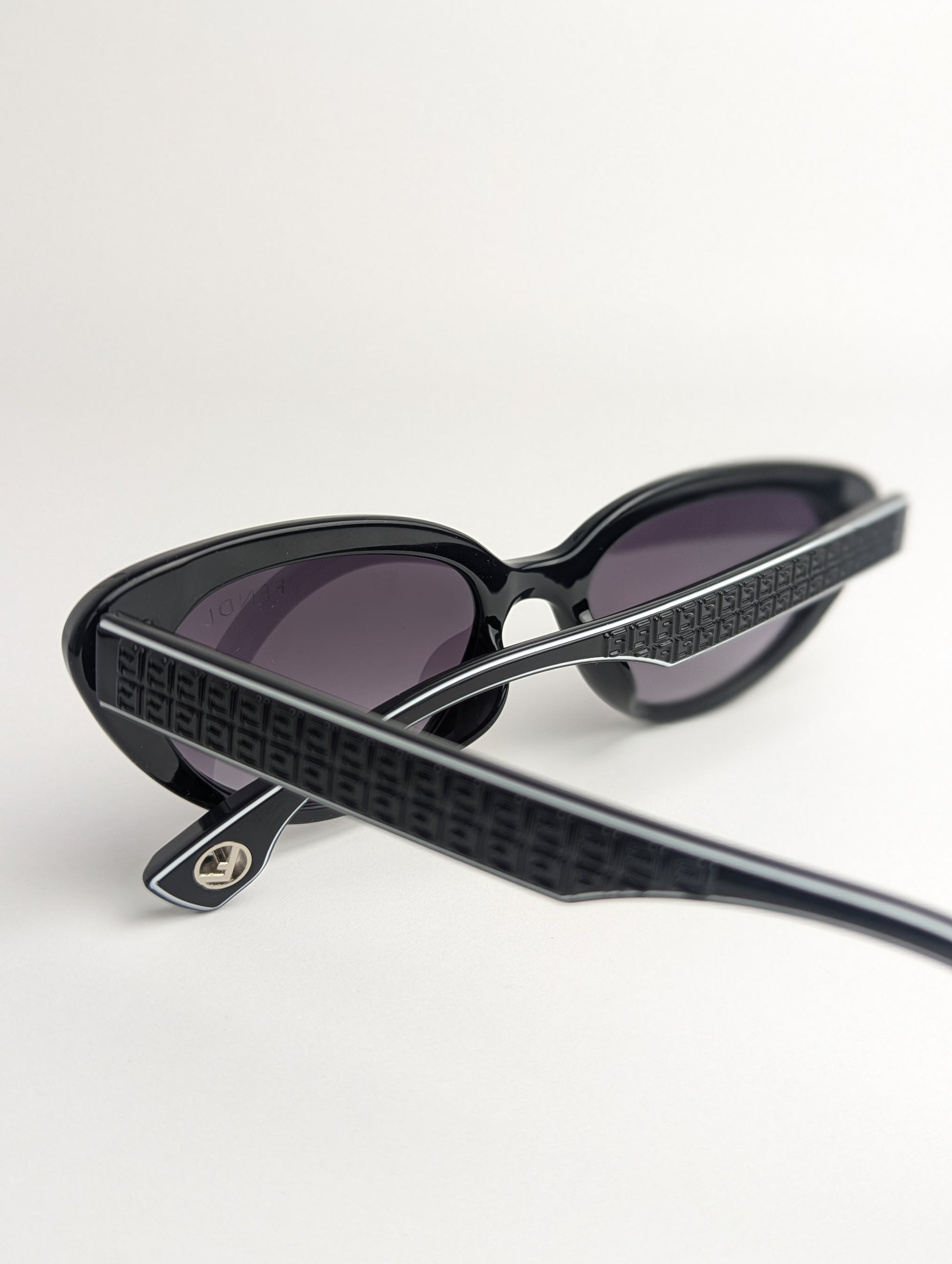 Noir Queen Premium