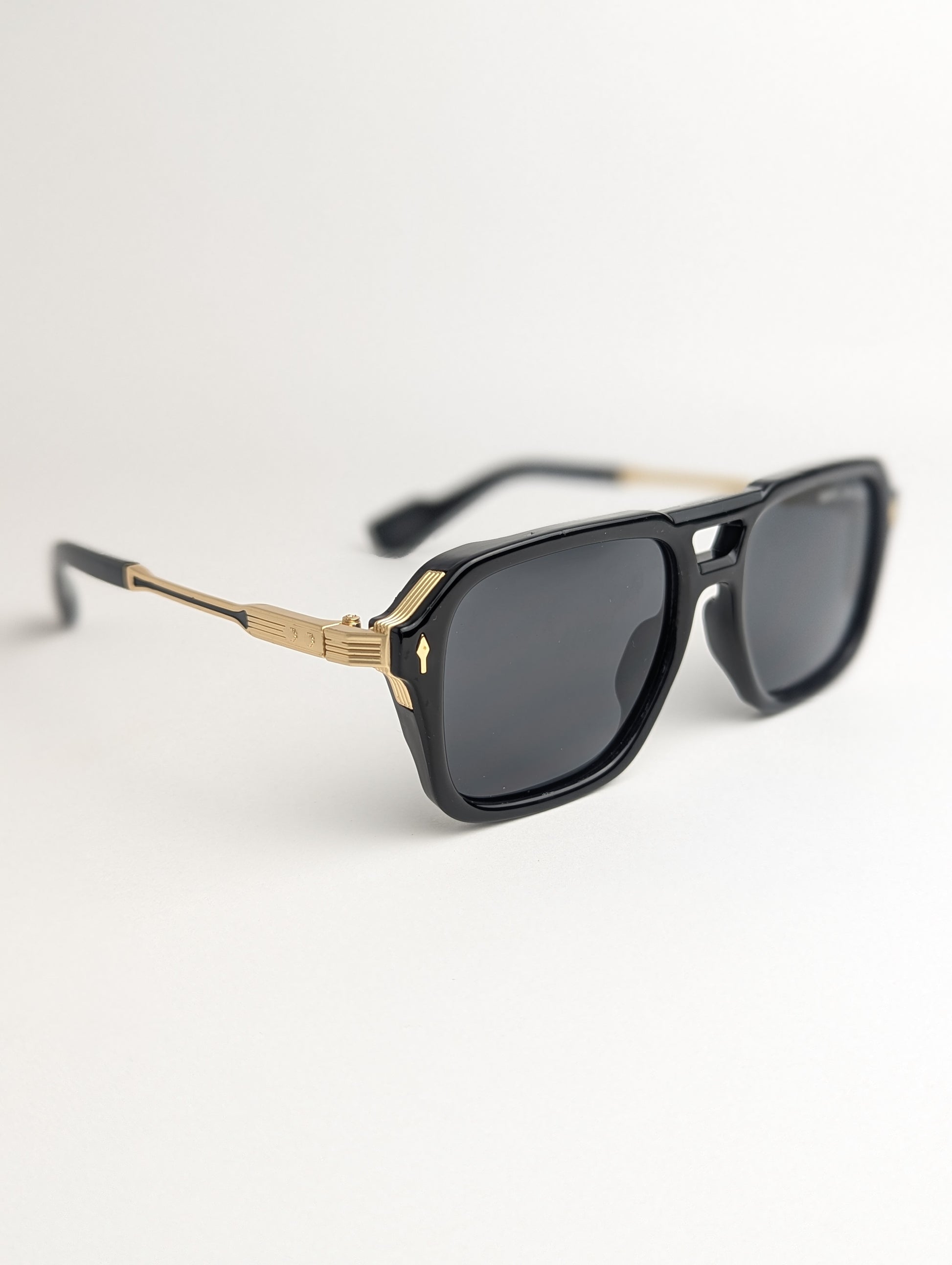 NovaGaze Gold