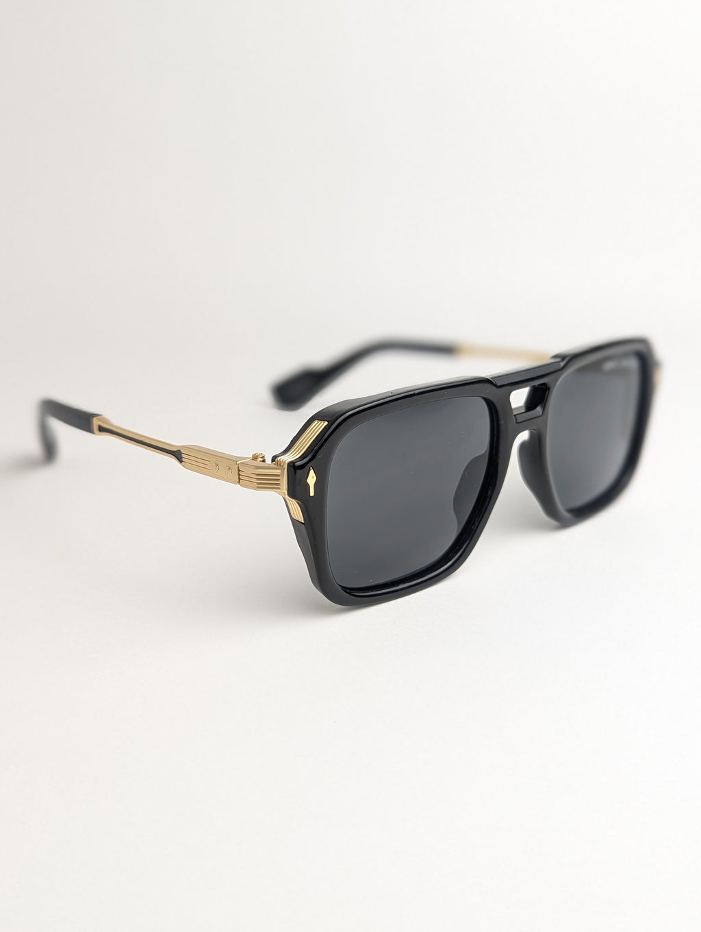 NovaGaze Gold