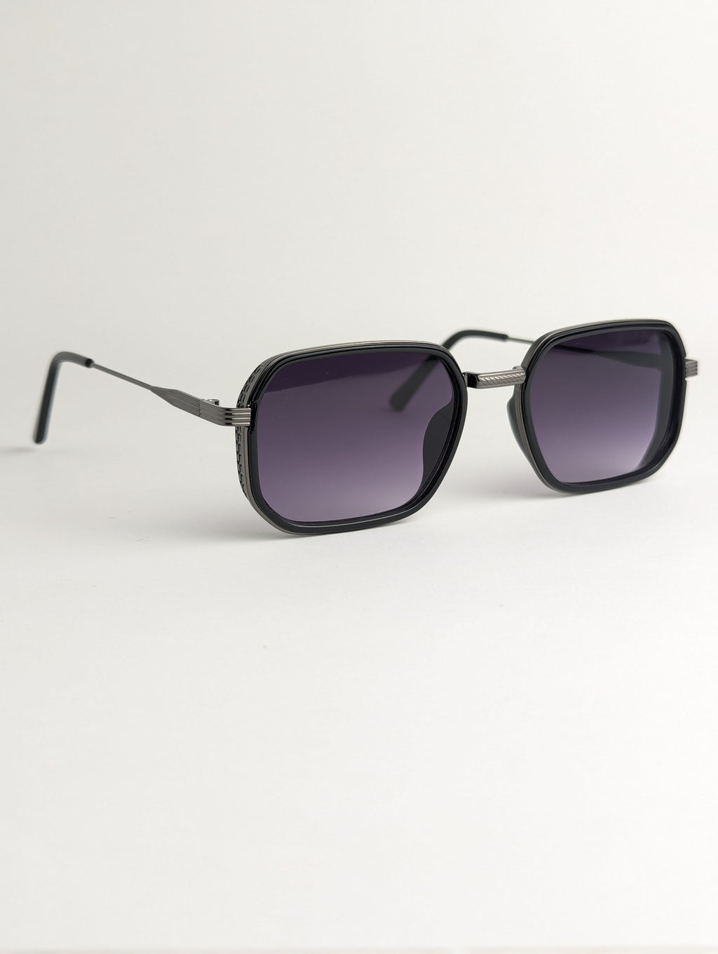 PrismPilot Midnight