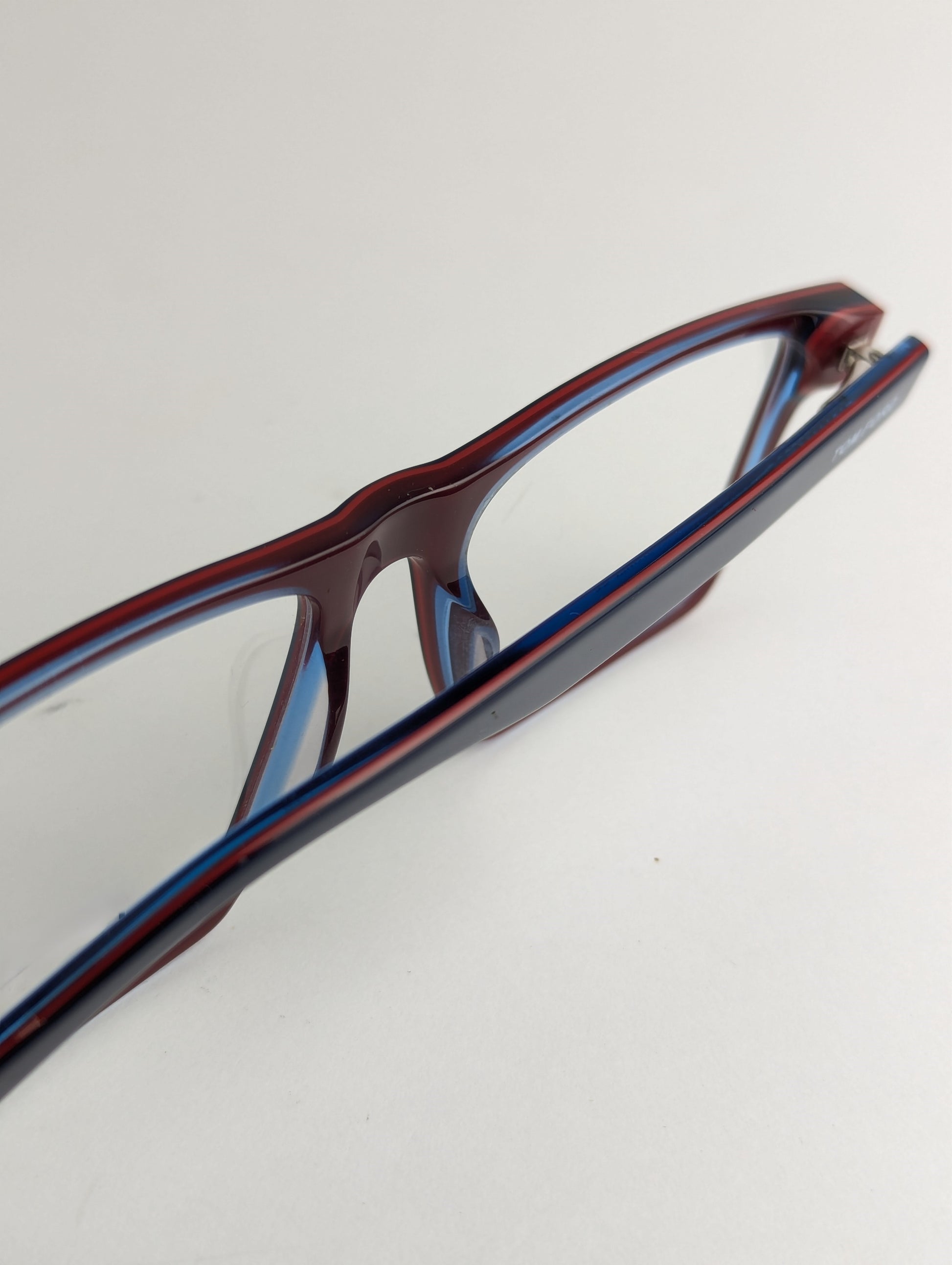 Caelux Red